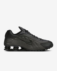 Nike Shox R4 - Black/Black/Bright Crimson/Black / 5.5